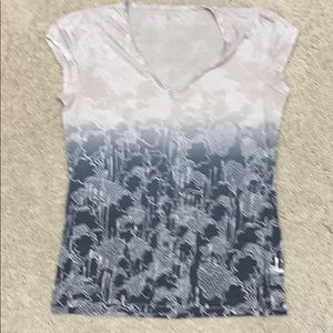 Calvin Klein Jeans short sleeve tee shirt.  Size L